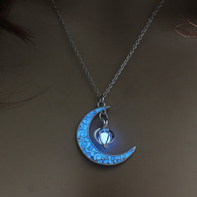 Glowing Silver Plated Chain Necklace