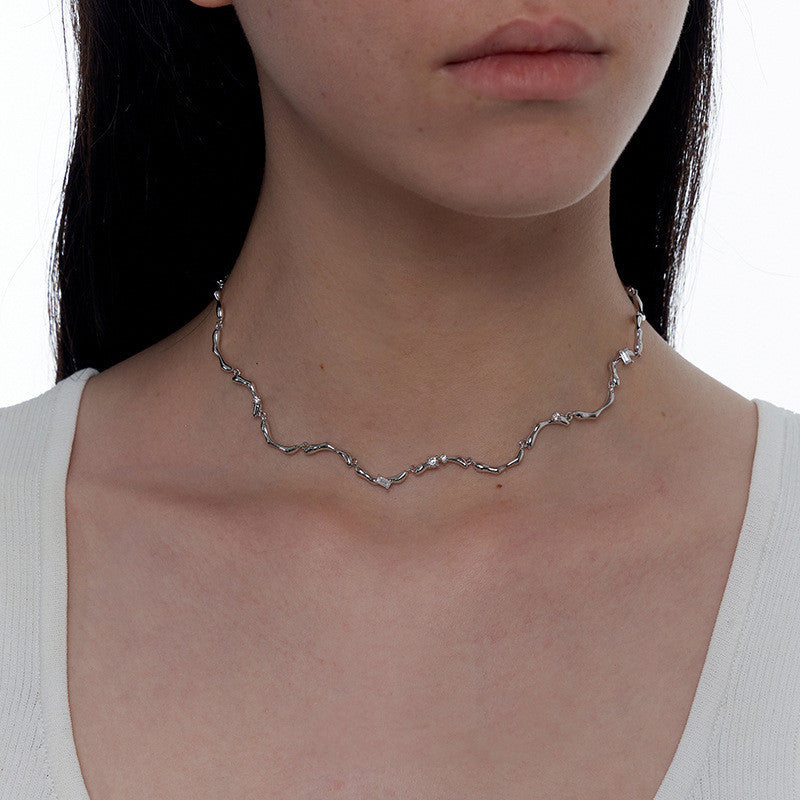 Sense Wave Pattern Adjustable Necklace