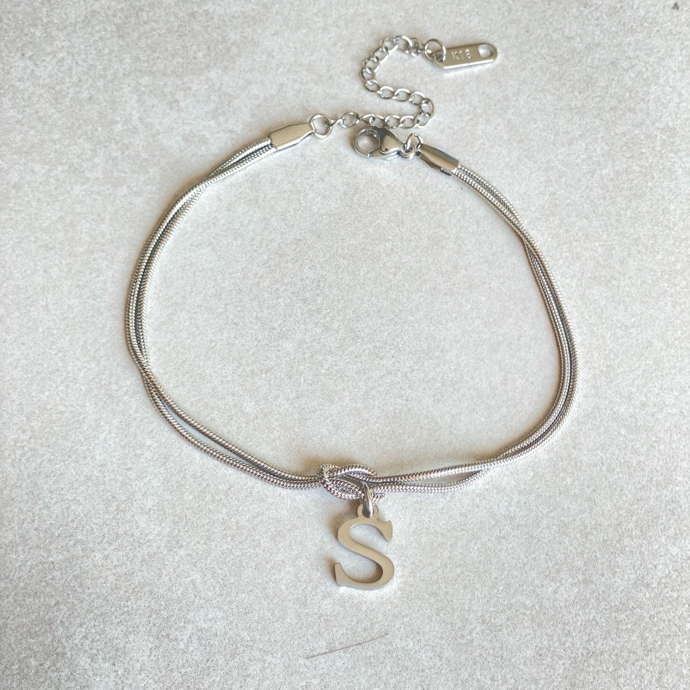 New Letter A-Z Love Knot Gold Color Dainty Snake Chain Charm Bracelet