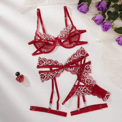 Lace Contrast-color Lace Cutout Breathable Garter Sexy Lingerie Suit