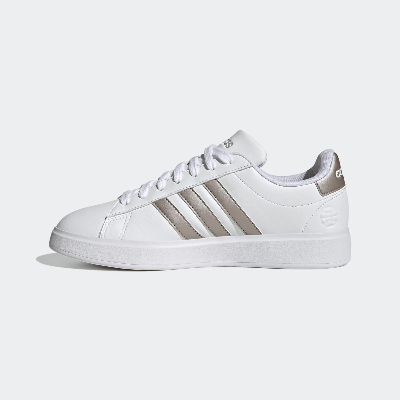 Adidas Women's Sneakers 7.5 White/Platin, Metallic/Platin, Metallic