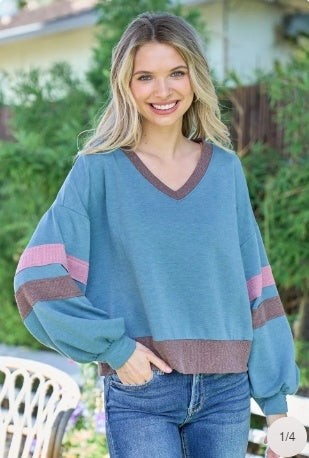 Hailey & Co Color Block V-Neck Cropped Sweatshirt