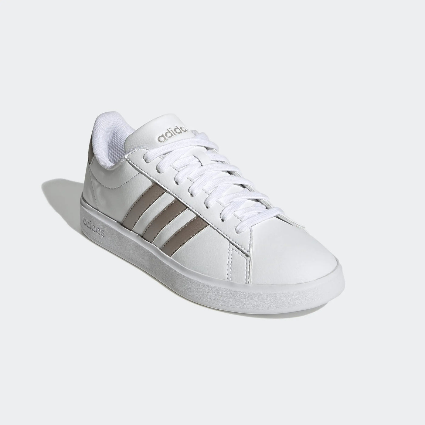 Adidas Women's Sneakers 7.5 White/Platin, Metallic/Platin, Metallic