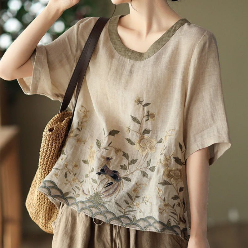 Art Retro Embroidery Round Neck Pullover