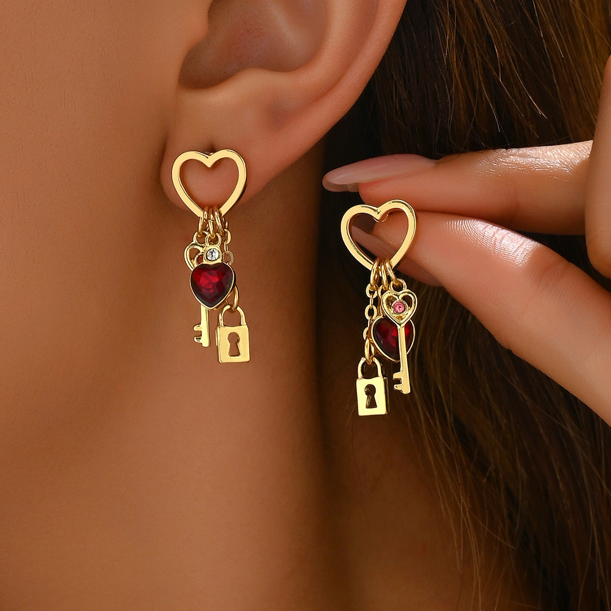 Luxury Love Earrings with Rhine Stone Lock Series Diamond Lock-shaped Earrings